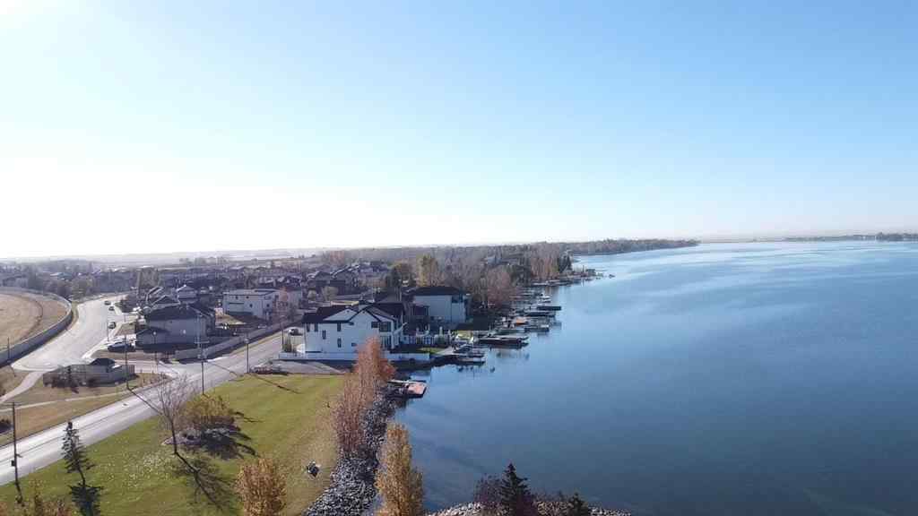 MLS® A2265528 - 321 Kinniburgh Cove  in Kinniburgh North Chestermere, Residential