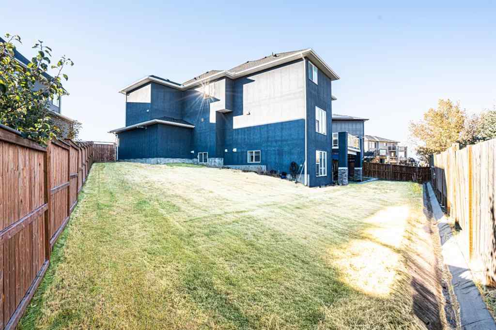 MLS® A2265528 - 321 Kinniburgh Cove  in Kinniburgh North Chestermere, Residential