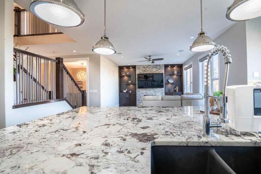 MLS® A2265528 - 321 Kinniburgh Cove  in Kinniburgh North Chestermere, Residential