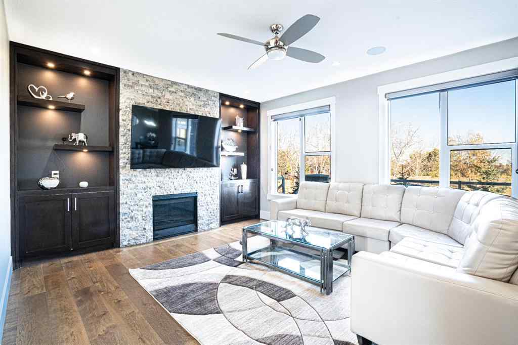 MLS® A2265528 - 321 Kinniburgh Cove  in Kinniburgh North Chestermere, Residential