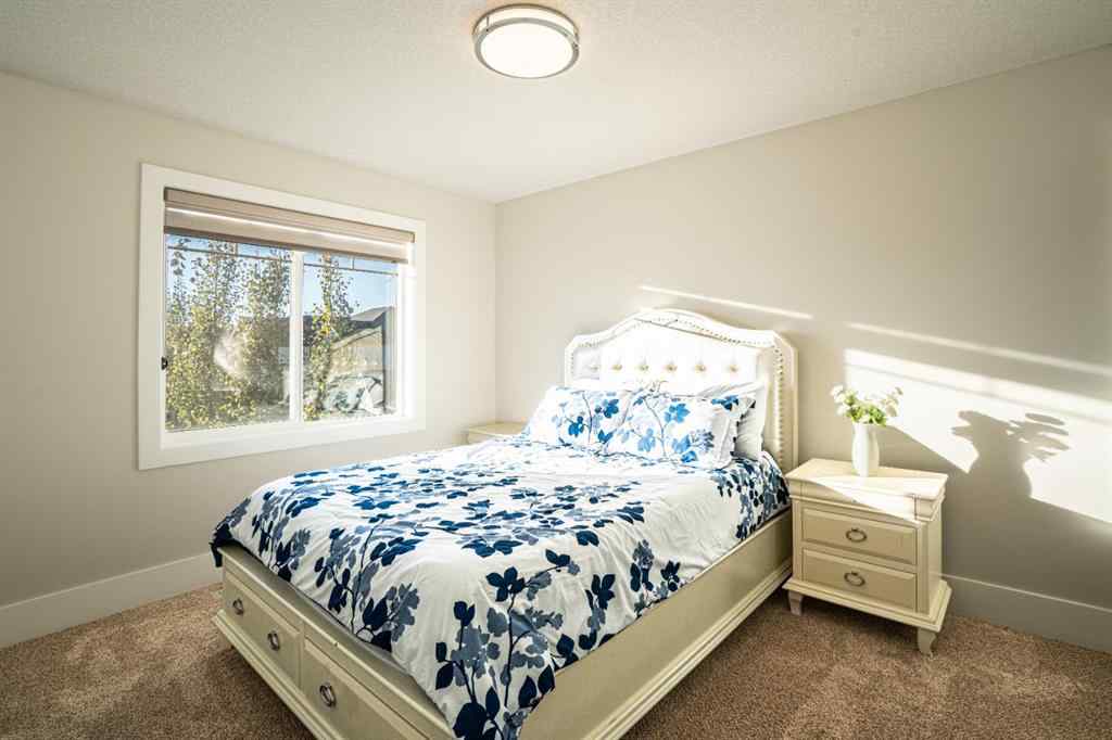 MLS® A2265528 - 321 Kinniburgh Cove  in Kinniburgh North Chestermere, Residential