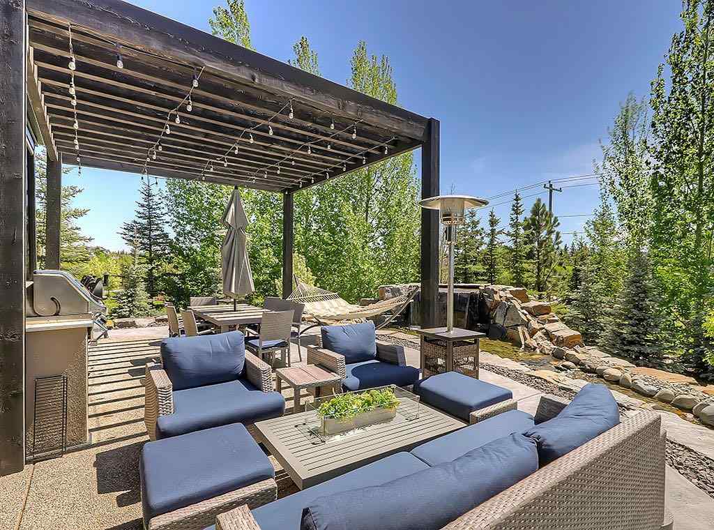 MLS® A2265531 - 146 Waterside Court  in Watermark Rural Rocky View County, Residential