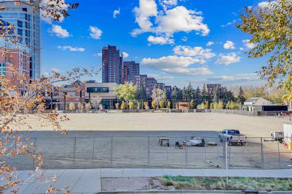 MLS® A2265532 - Unit #205 128 2 Street SW in Chinatown Calgary, Residential