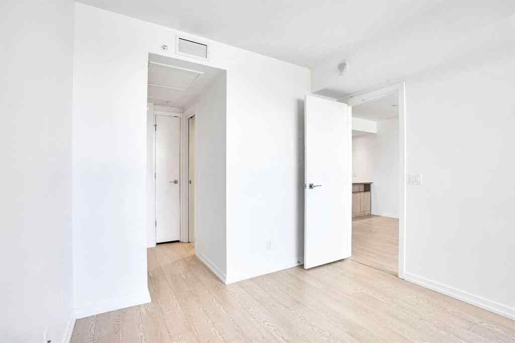 MLS® A2265532 - Unit #205 128 2 Street SW in Chinatown Calgary, Residential