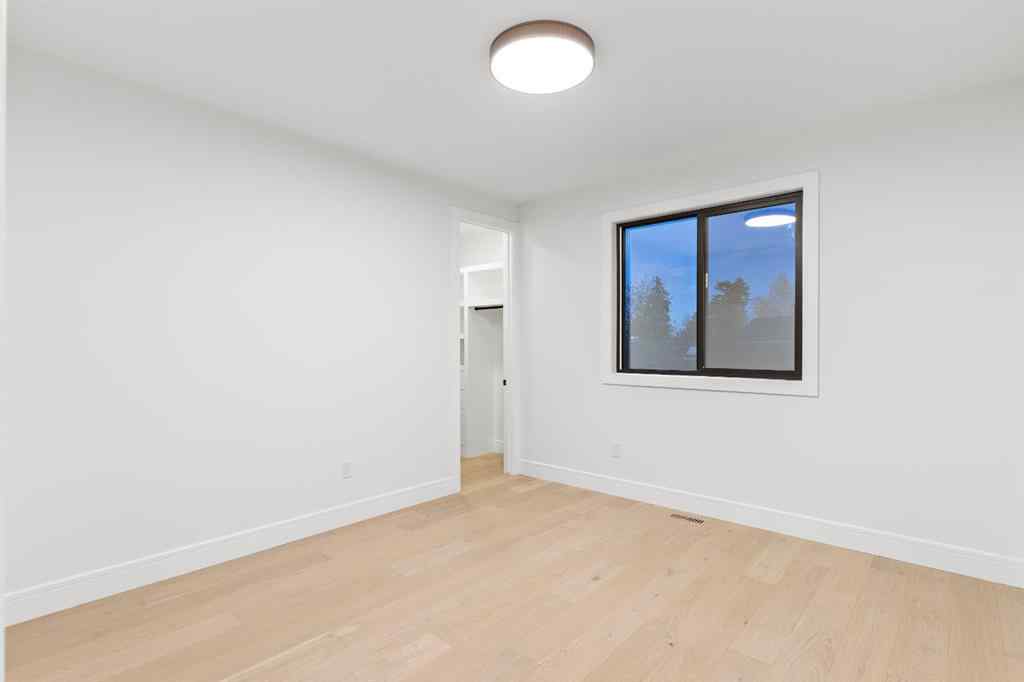 MLS® A2265533 - 430 21 Avenue NE in Winston Heights/Mountview Calgary, Residential