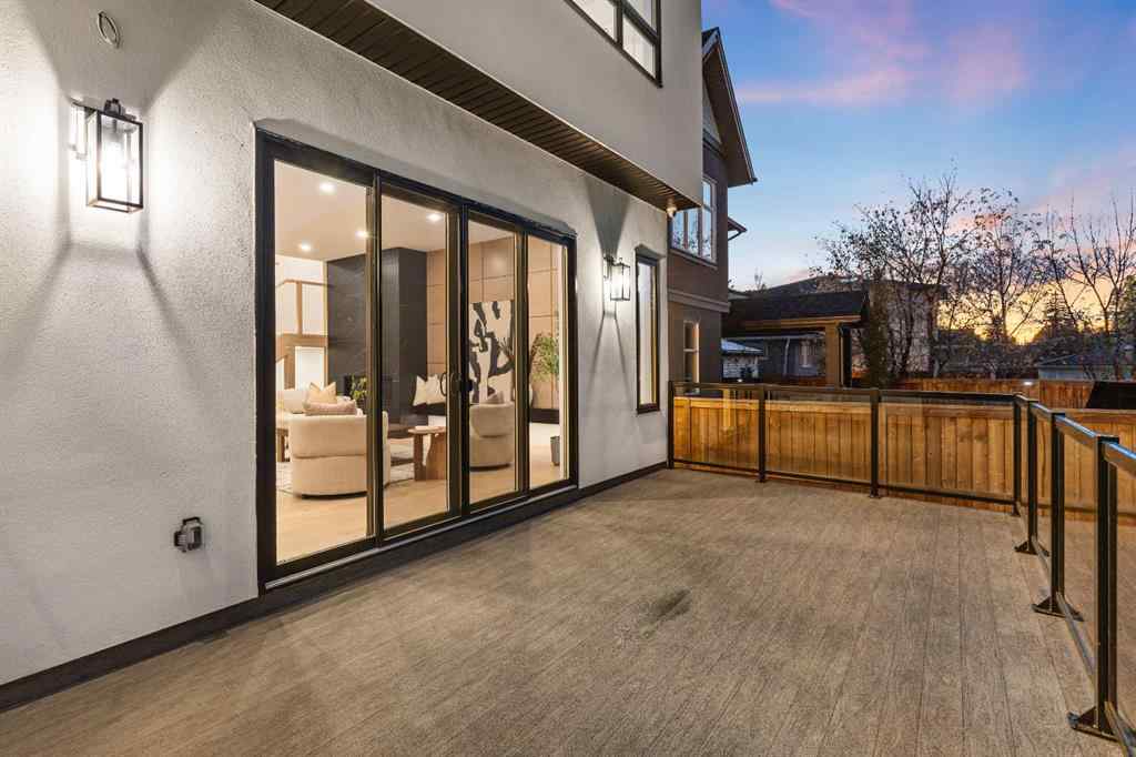 MLS® A2265533 - 430 21 Avenue NE in Winston Heights/Mountview Calgary, Residential