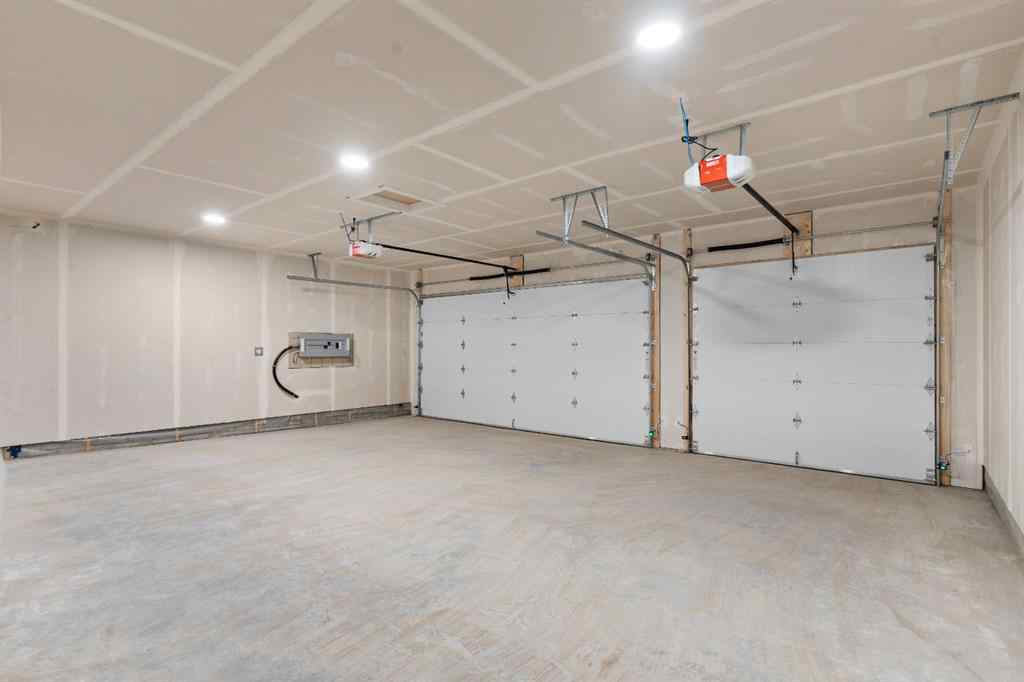 MLS® A2265533 - 430 21 Avenue NE in Winston Heights/Mountview Calgary, Residential