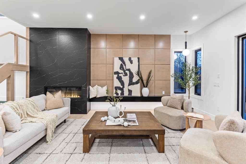 MLS® A2265533 - 430 21 Avenue NE in Winston Heights/Mountview Calgary, Residential