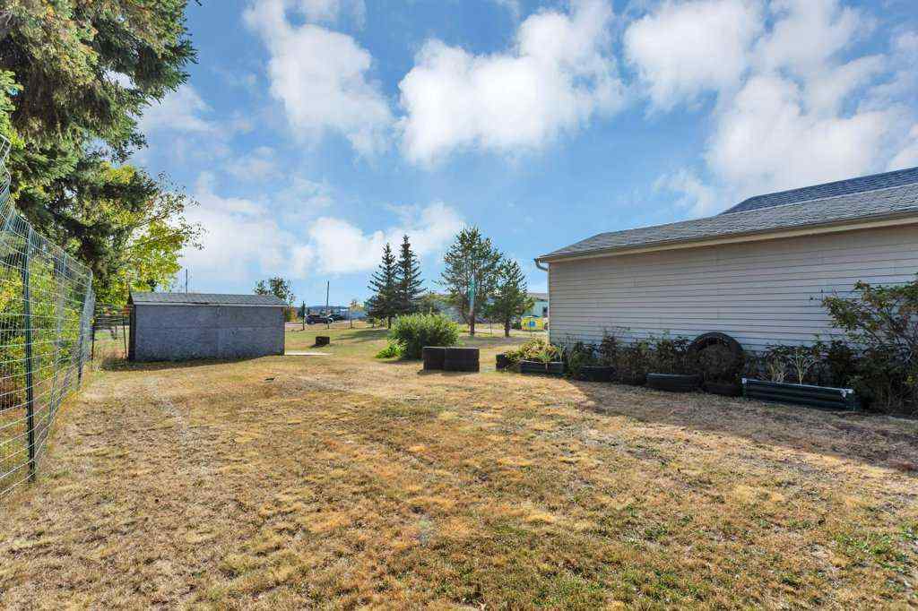 MLS® A2265534 - 5025 49 Avenue  in NONE Rimbey, Residential