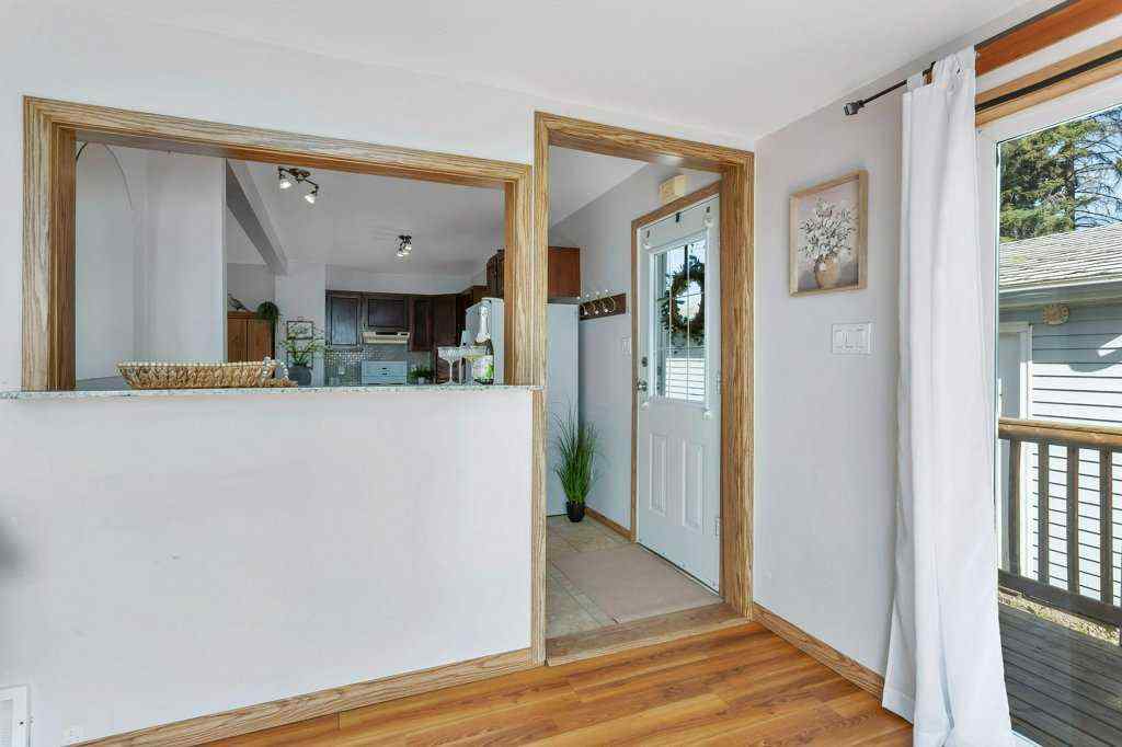 MLS® A2265534 - 5025 49 Avenue  in NONE Rimbey, Residential