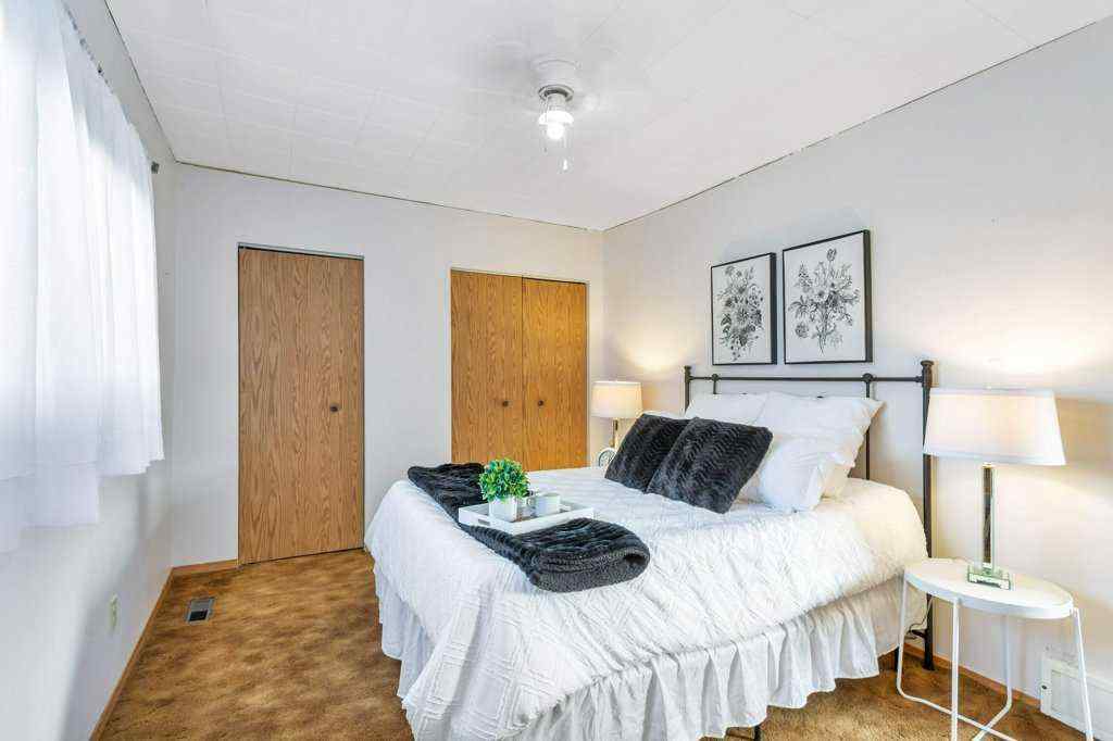 MLS® A2265534 - 5025 49 Avenue  in NONE Rimbey, Residential