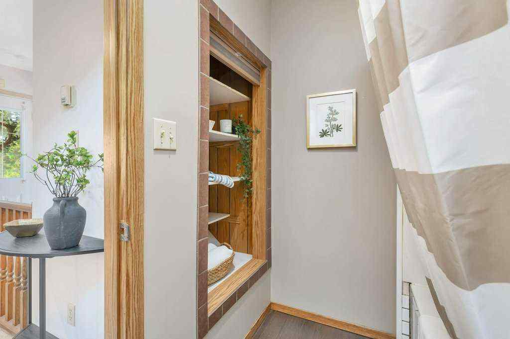 MLS® A2265534 - 5025 49 Avenue  in NONE Rimbey, Residential