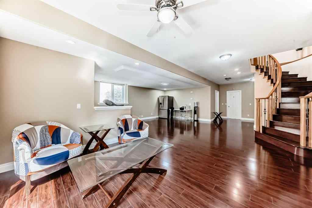 MLS® A2265538 - 29 Simcoe Gate SW in Signal Hill Calgary, Residential