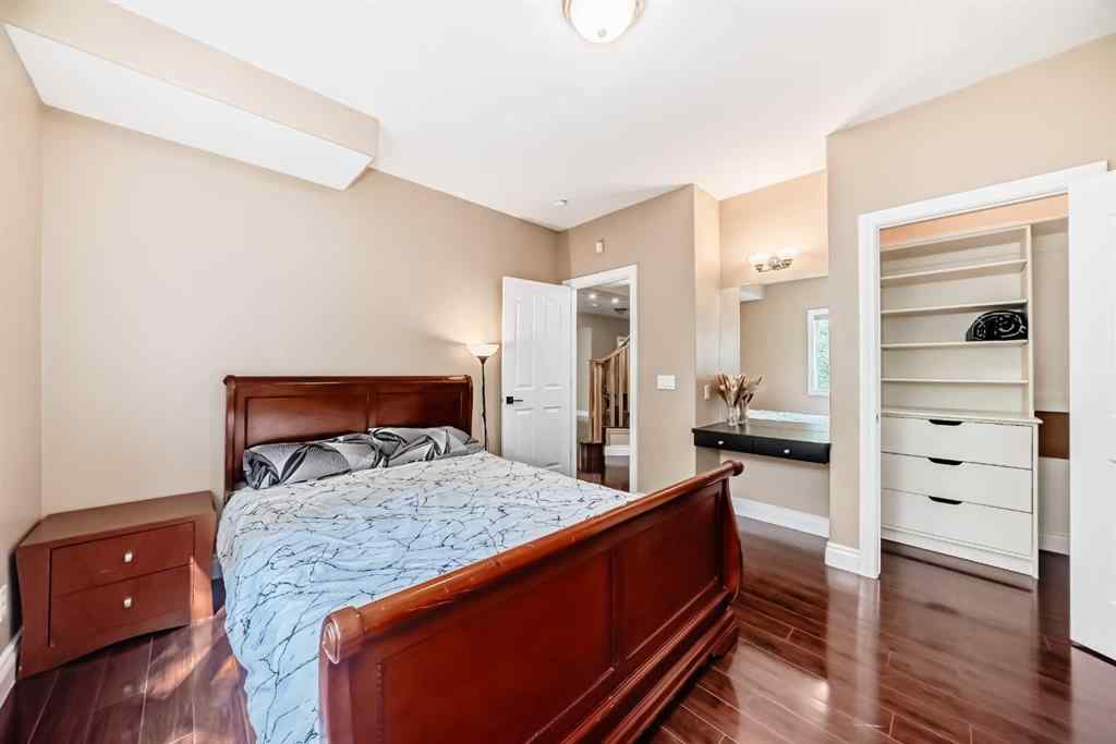 MLS® A2265538 - 29 Simcoe Gate SW in Signal Hill Calgary, Residential