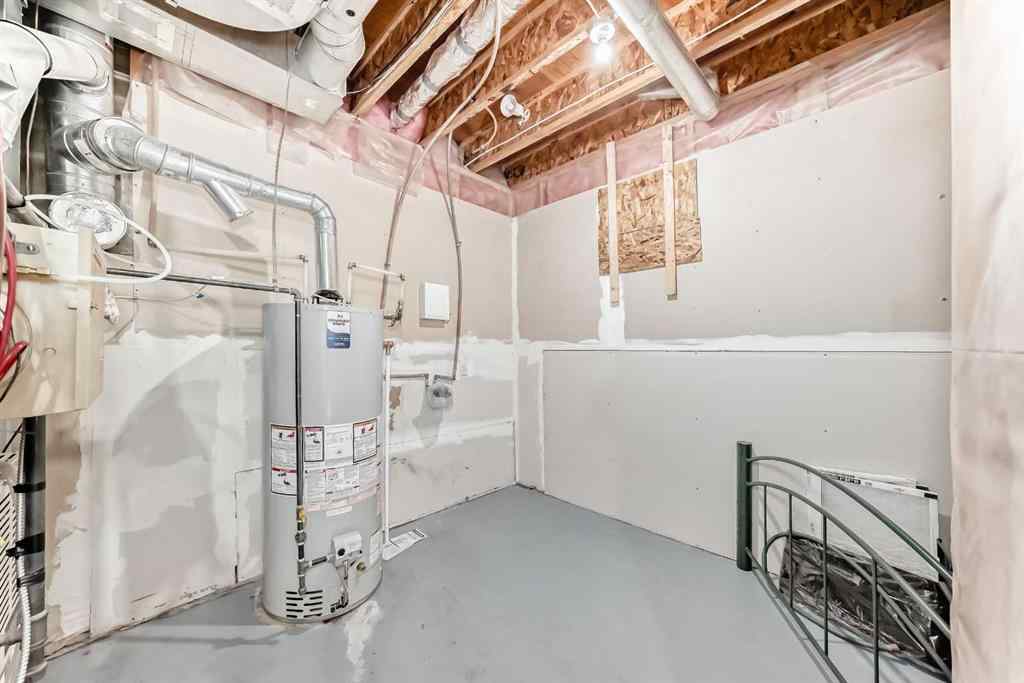 MLS® A2265538 - 29 Simcoe Gate SW in Signal Hill Calgary, Residential