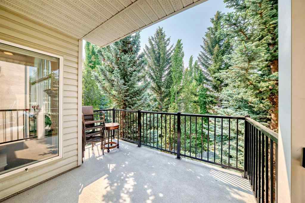 MLS® A2265538 - 29 Simcoe Gate SW in Signal Hill Calgary, Residential