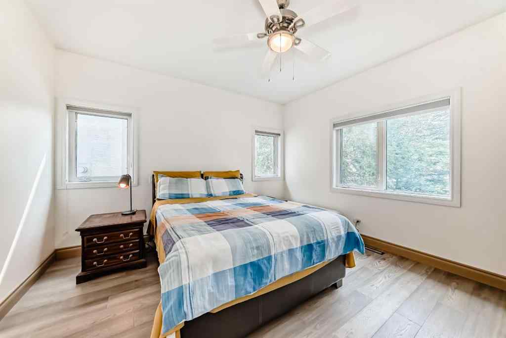 MLS® A2265538 - 29 Simcoe Gate SW in Signal Hill Calgary, Residential