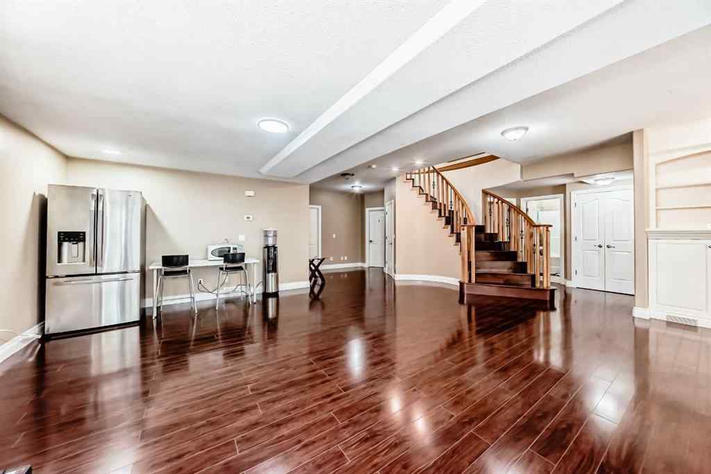 MLS® A2265538 - 29 Simcoe Gate SW in Signal Hill Calgary, Residential