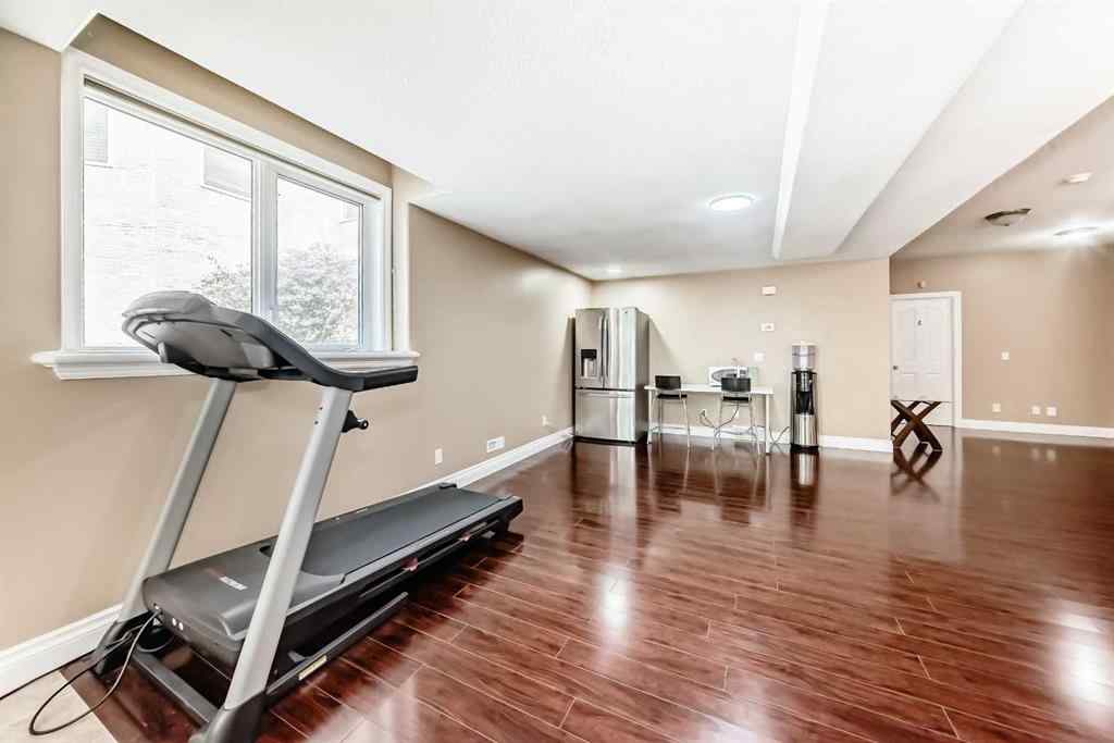 MLS® A2265538 - 29 Simcoe Gate SW in Signal Hill Calgary, Residential