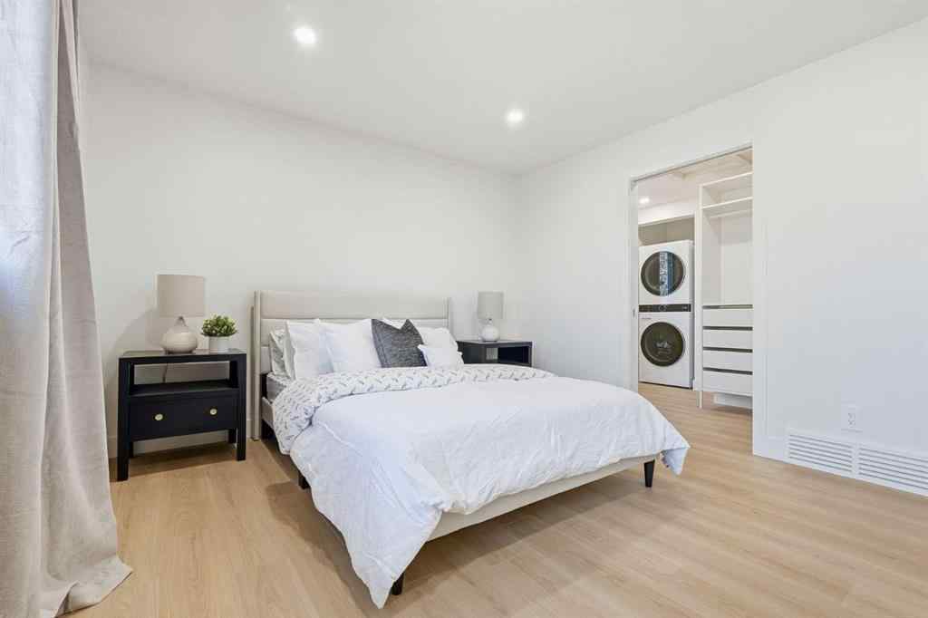 MLS® A2265542 - 1016 Mapleglade Drive SE in Maple Ridge Calgary, Residential