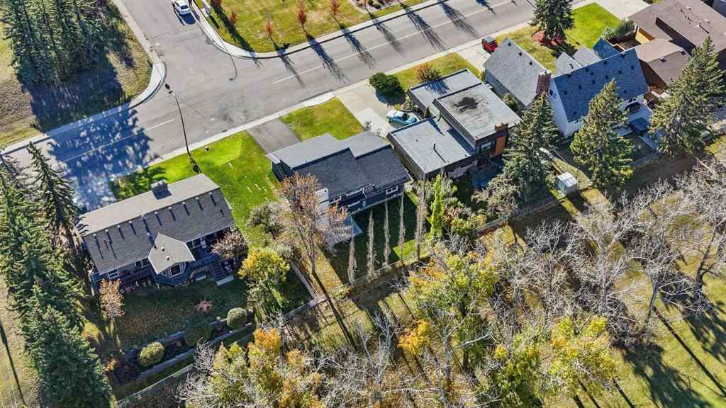 MLS® A2265542 - 1016 Mapleglade Drive SE in Maple Ridge Calgary, Residential