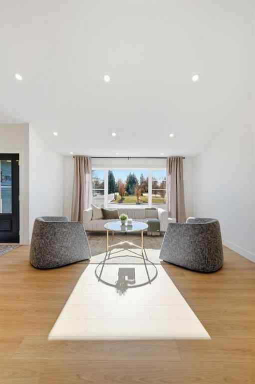 MLS® A2265542 - 1016 Mapleglade Drive SE in Maple Ridge Calgary, Residential