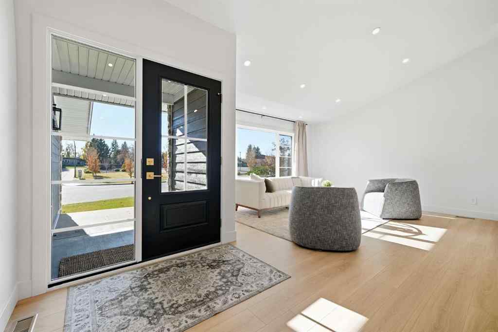 MLS® A2265542 - 1016 Mapleglade Drive SE in Maple Ridge Calgary, Residential