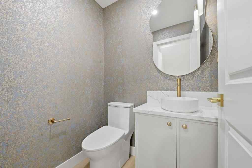 MLS® A2265542 - 1016 Mapleglade Drive SE in Maple Ridge Calgary, Residential