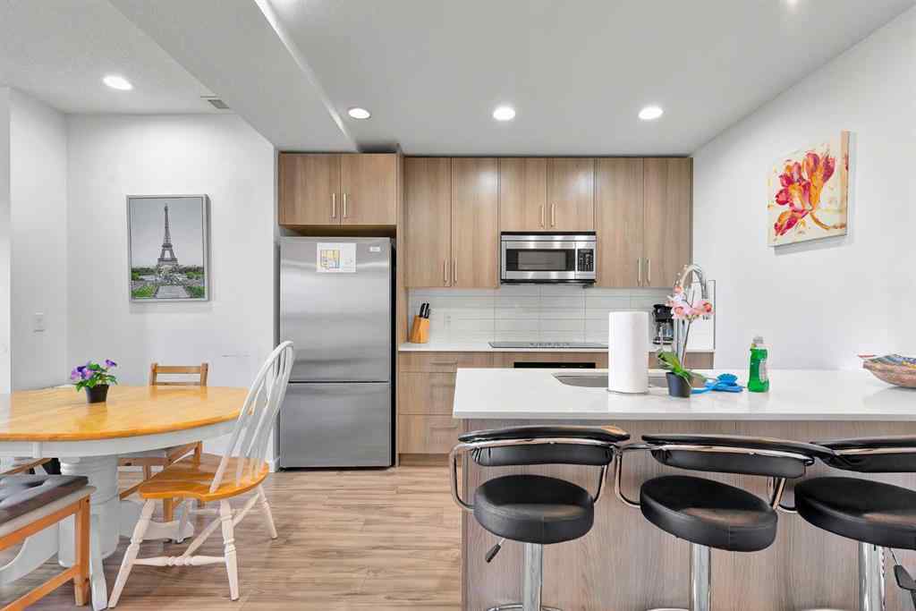 MLS® A2265543 - Unit #206 1629 38 Street SW in Rosscarrock Calgary, Residential