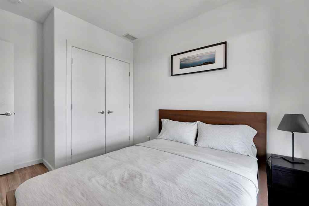 MLS® A2265543 - Unit #206 1629 38 Street SW in Rosscarrock Calgary, Residential