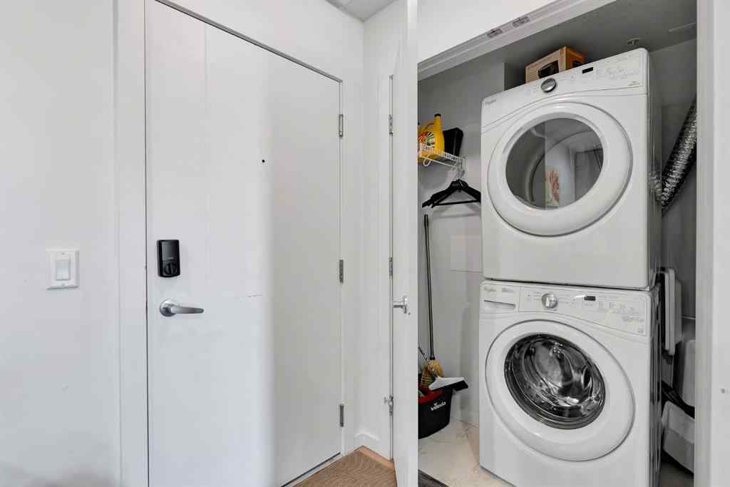 MLS® A2265543 - Unit #206 1629 38 Street SW in Rosscarrock Calgary, Residential