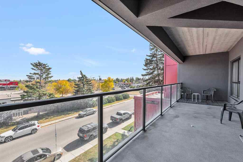 MLS® A2265543 - Unit #206 1629 38 Street SW in Rosscarrock Calgary, Residential
