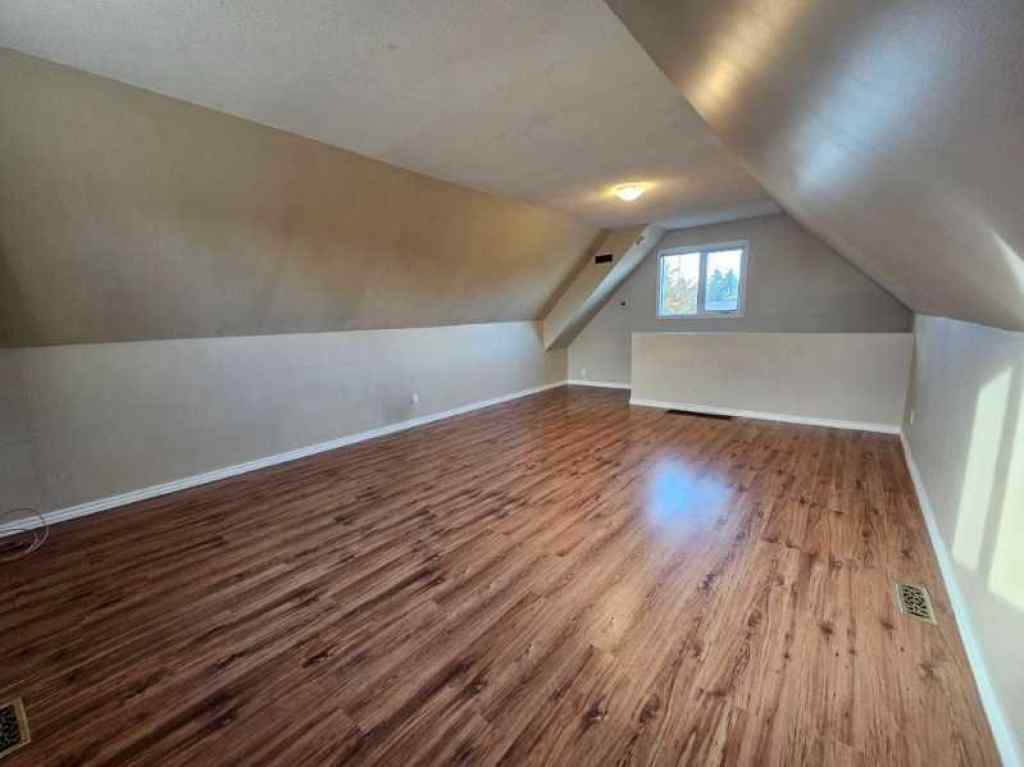 MLS® A2265546 - 10600 106 Avenue  in NONE Fairview, Residential