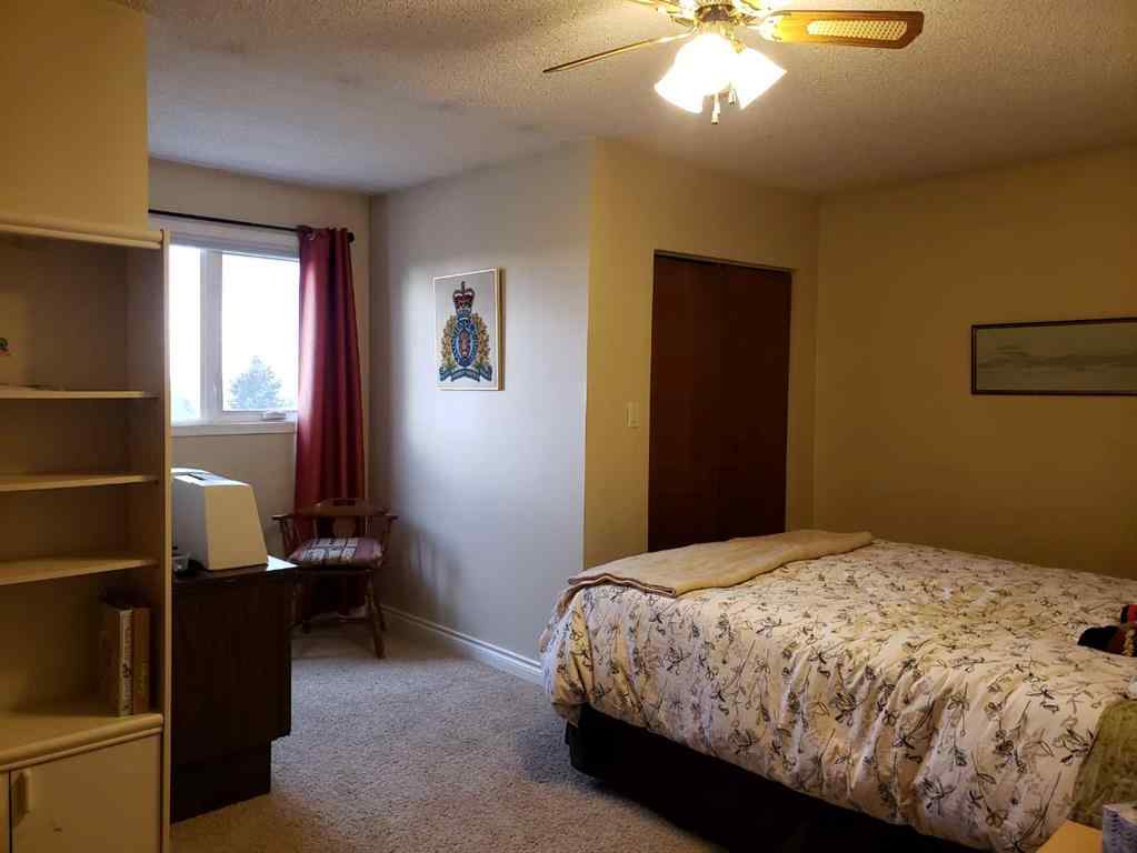 MLS® A2265546 - 10600 106 Avenue  in NONE Fairview, Residential