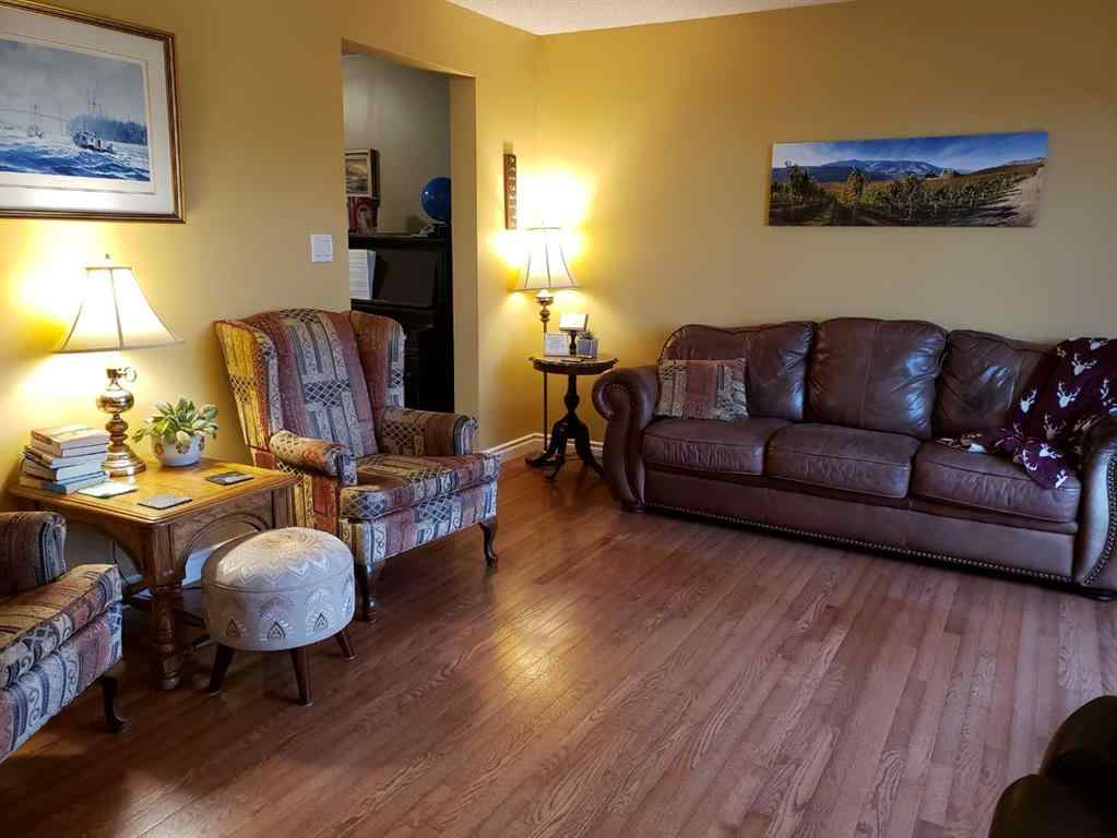 MLS® A2265546 - 10600 106 Avenue  in NONE Fairview, Residential