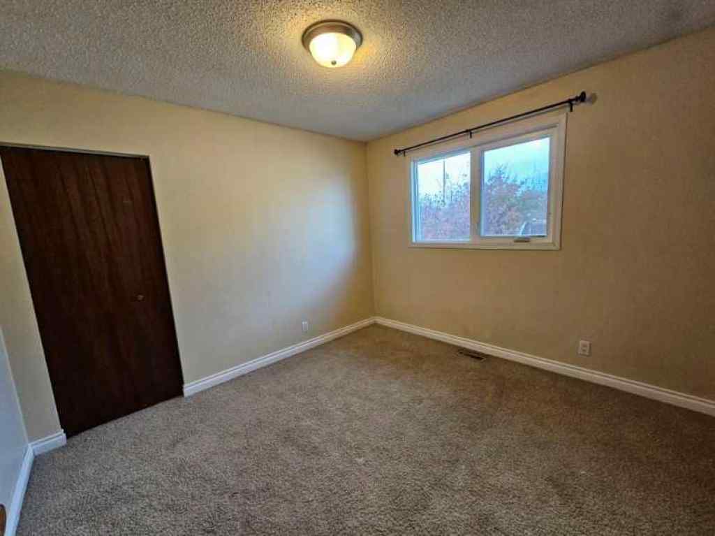 MLS® A2265546 - 10600 106 Avenue  in NONE Fairview, Residential