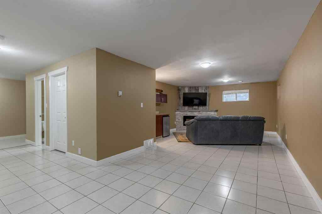 MLS® A2265547 - 326 Stephens Avenue  in NONE Diamond City, Residential