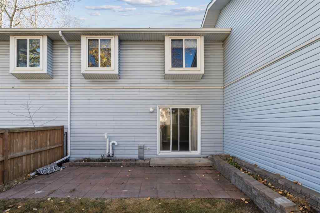 MLS® A2265548 - Unit #15 4810 40 Avenue SW in Glamorgan Calgary, Residential