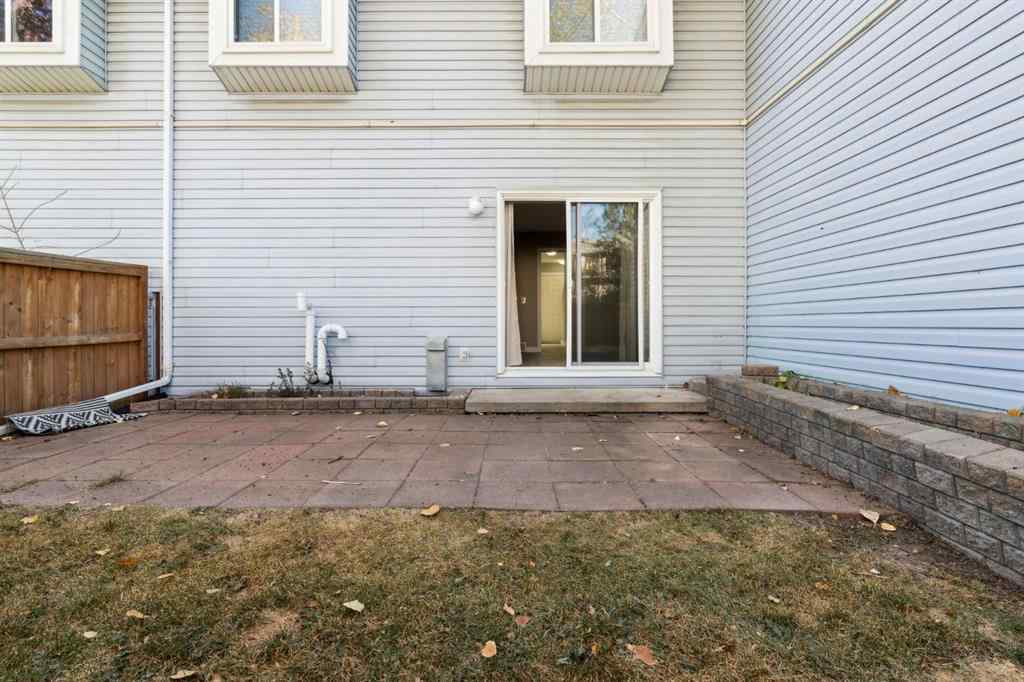 MLS® A2265548 - Unit #15 4810 40 Avenue SW in Glamorgan Calgary, Residential