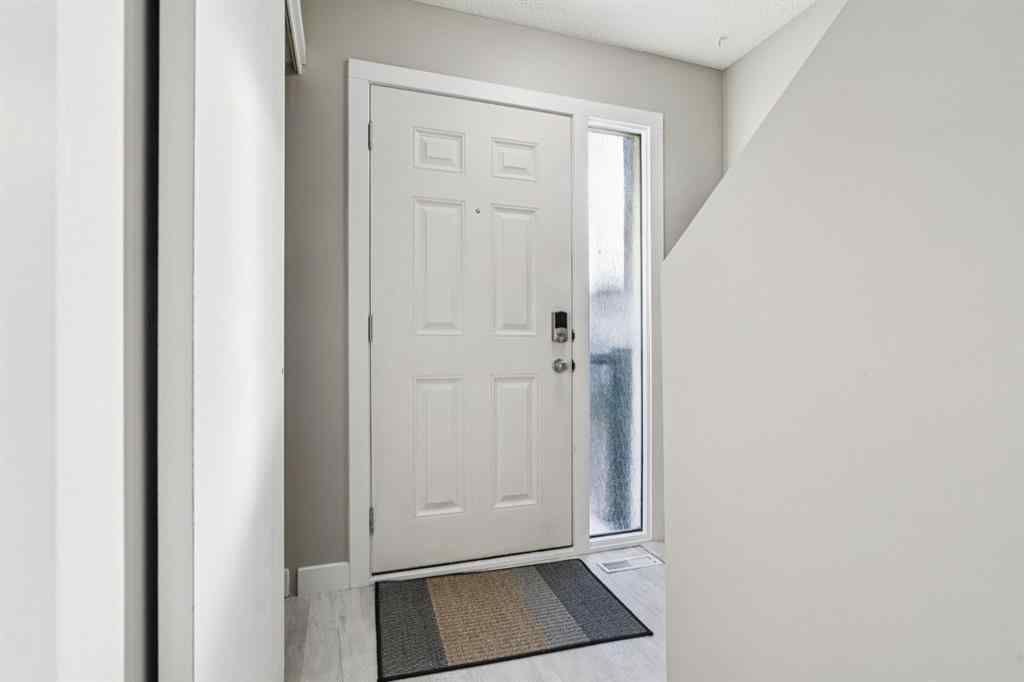 MLS® A2265548 - Unit #15 4810 40 Avenue SW in Glamorgan Calgary, Residential