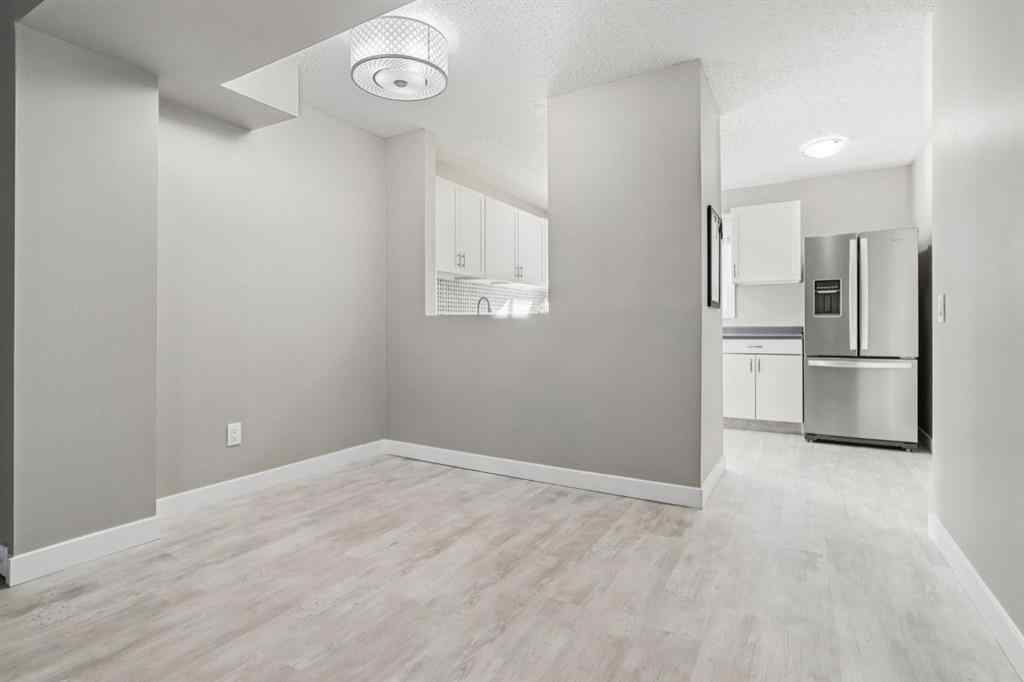 MLS® A2265548 - Unit #15 4810 40 Avenue SW in Glamorgan Calgary, Residential