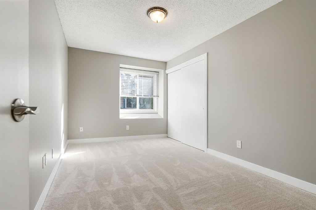 MLS® A2265548 - Unit #15 4810 40 Avenue SW in Glamorgan Calgary, Residential