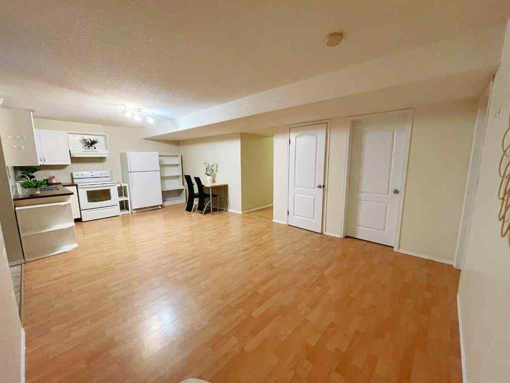 MLS® A2265550 - 221 Coulee Creek Manor  in Southgate Lethbridge, Residential