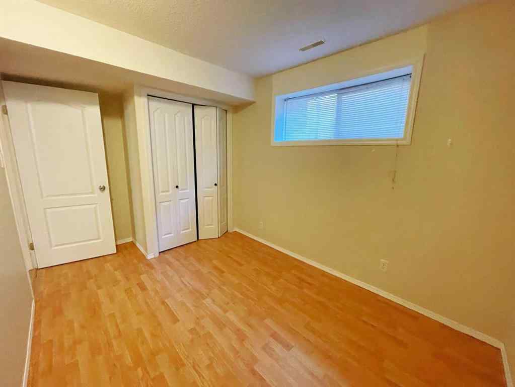 MLS® A2265550 - 221 Coulee Creek Manor  in Southgate Lethbridge, Residential