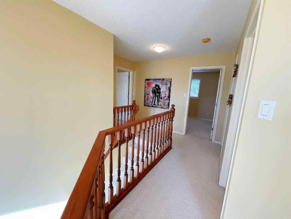 MLS® A2265550 - 221 Coulee Creek Manor  in Southgate Lethbridge, Residential