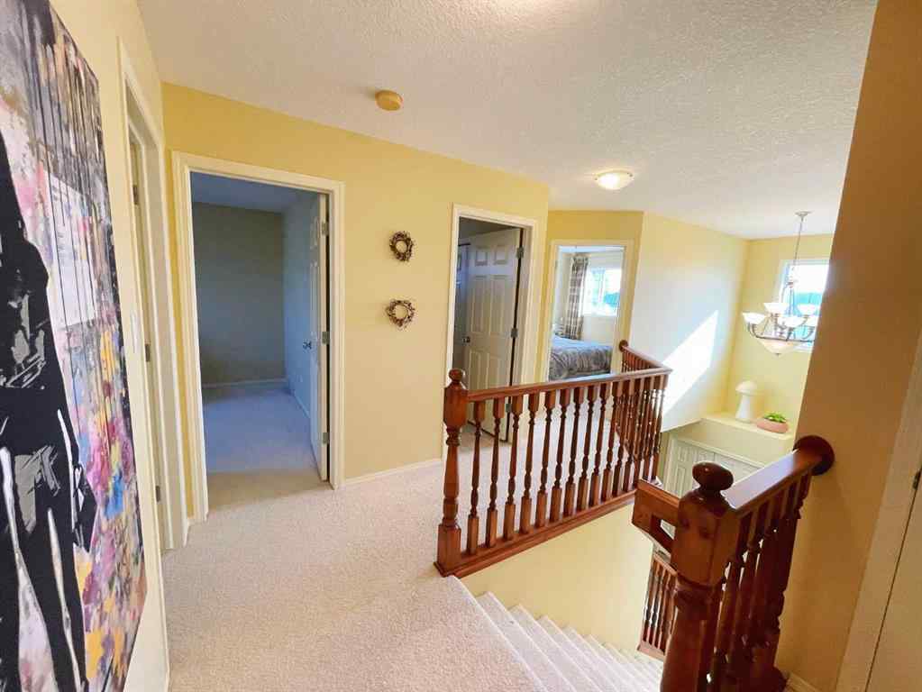 MLS® A2265550 - 221 Coulee Creek Manor  in Southgate Lethbridge, Residential