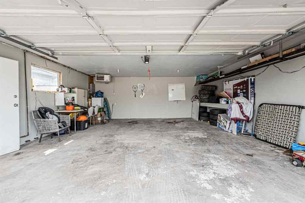 MLS® A2265554 - 96 Appleside Close SE in Applewood Park Calgary, Residential