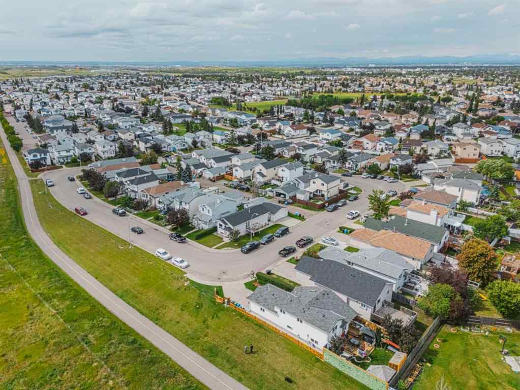 MLS® A2265554 - 96 Appleside Close SE in Applewood Park Calgary, Residential
