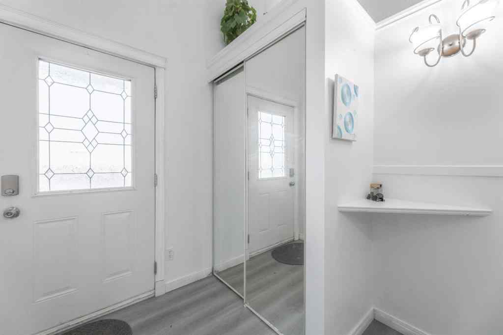 MLS® A2265554 - 96 Appleside Close SE in Applewood Park Calgary, Residential