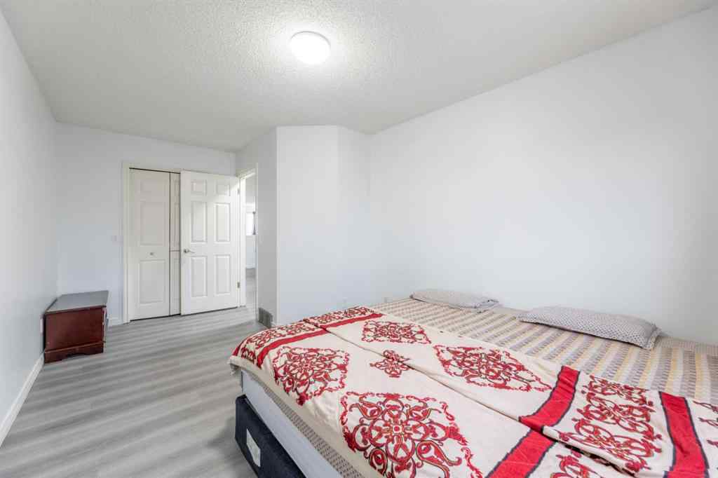 MLS® A2265554 - 96 Appleside Close SE in Applewood Park Calgary, Residential